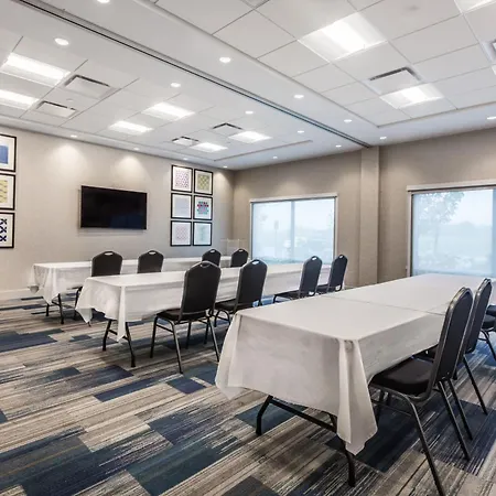 Holiday Inn Express & Suites - Welland-2